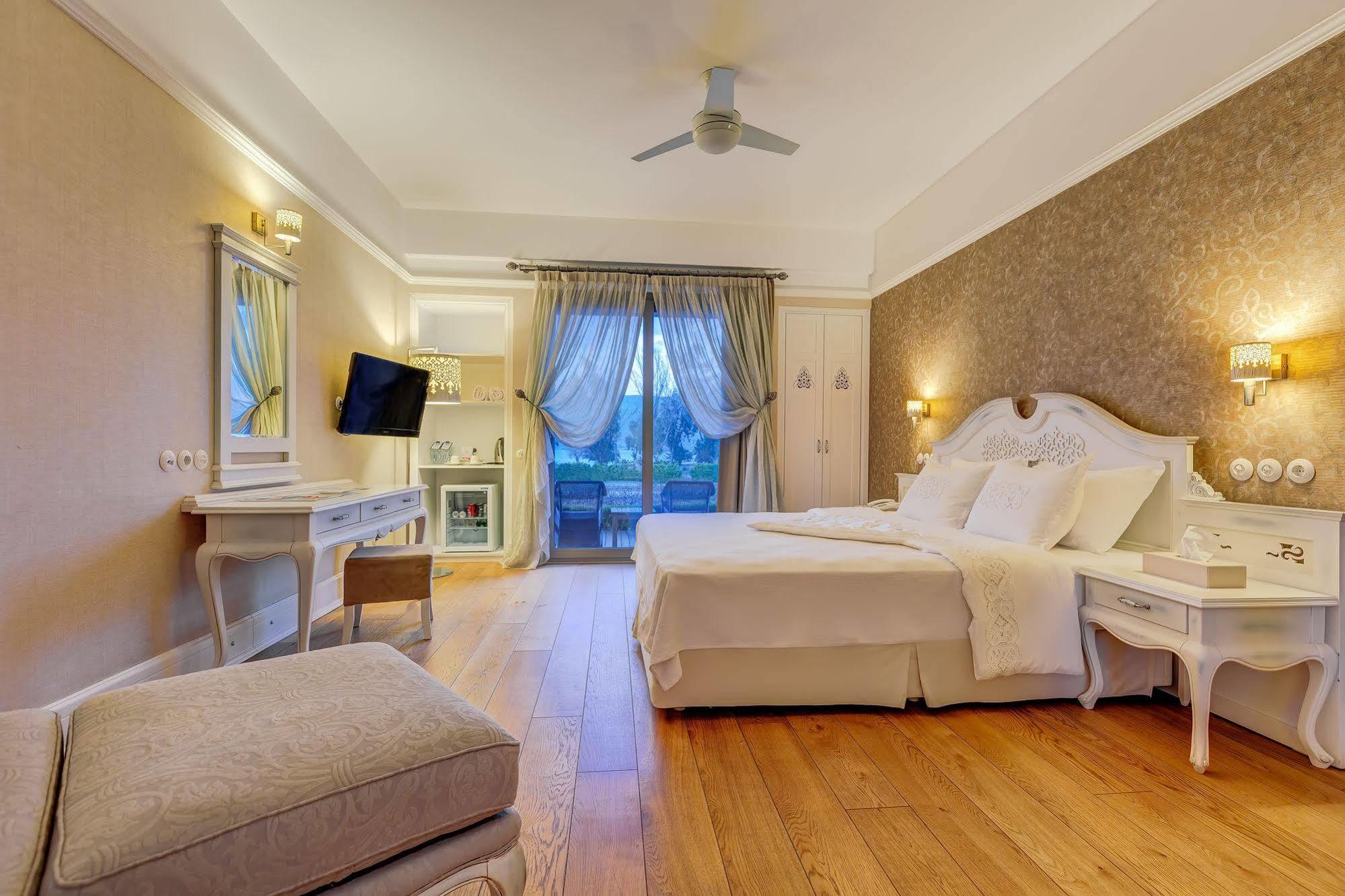 Antmare Hotel Alaçatı Luaran gambar